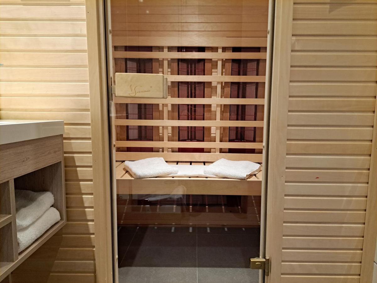 Asteria Hotel 4*