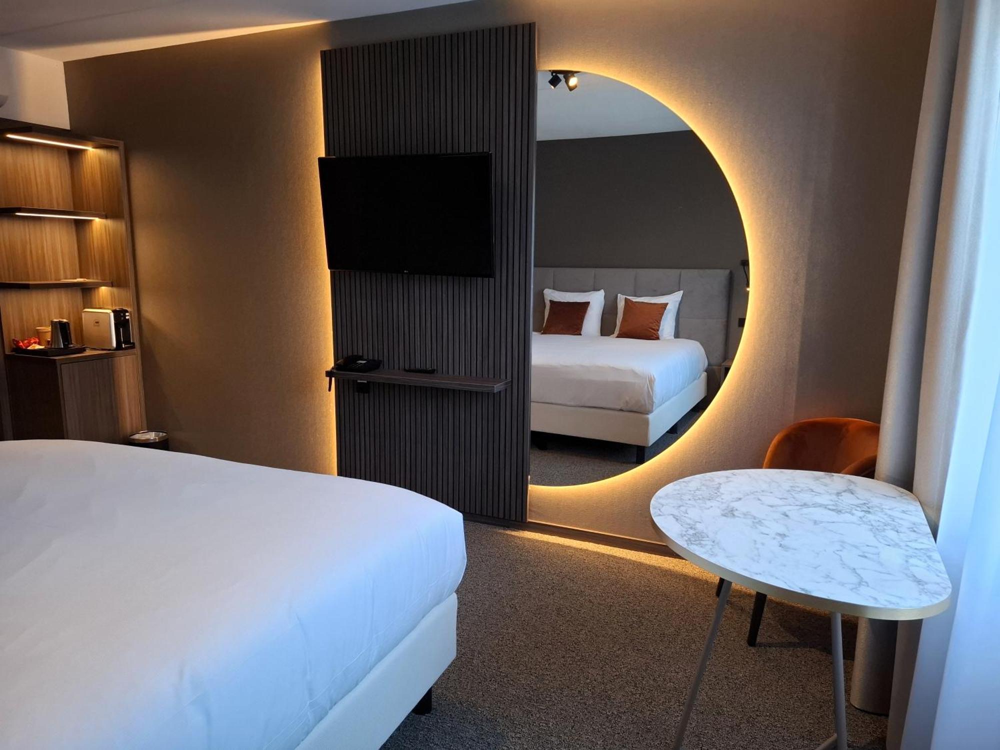 Hotel Asteria